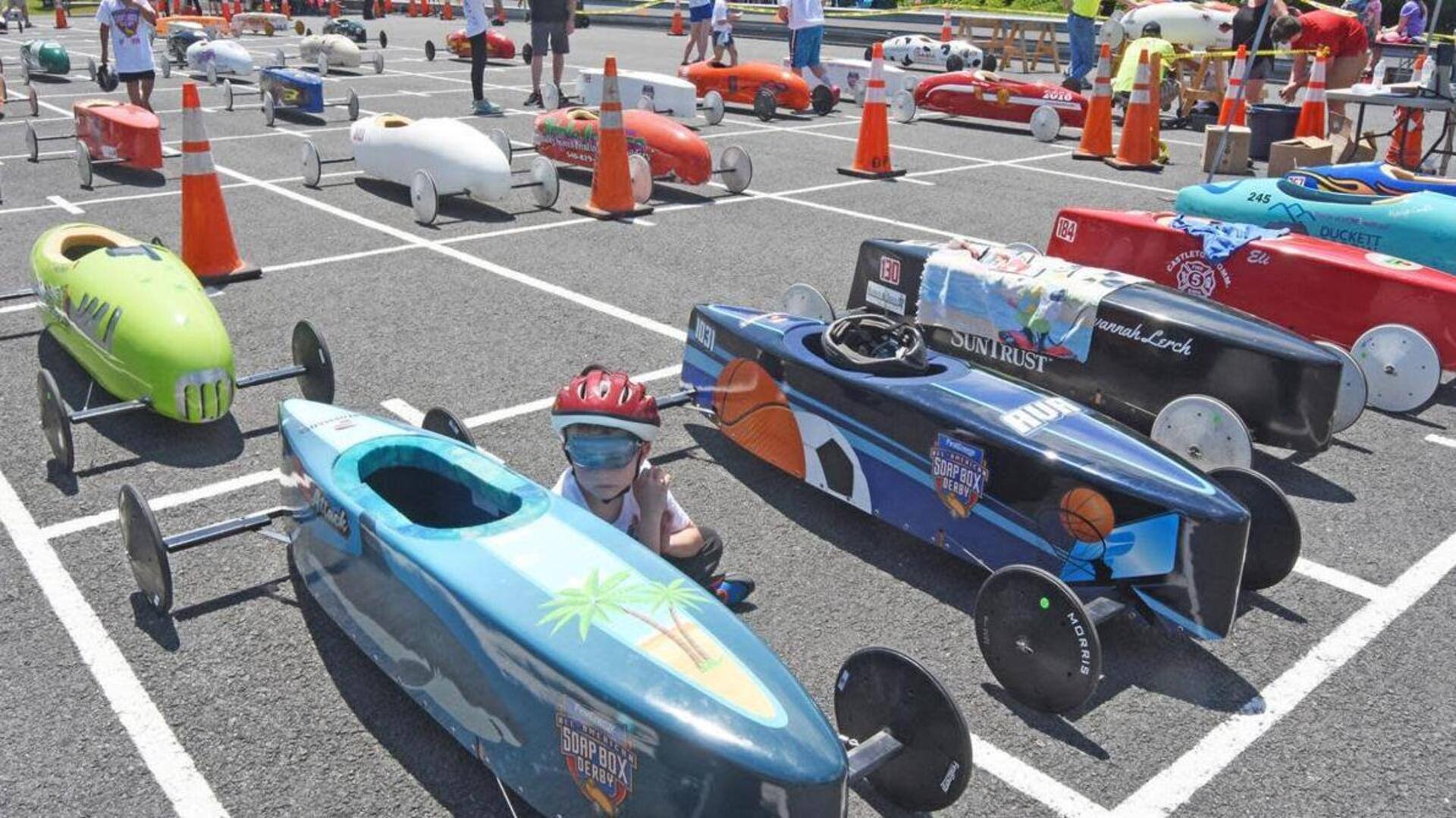 Hosting a thrilling eco-friendly soapbox derby event