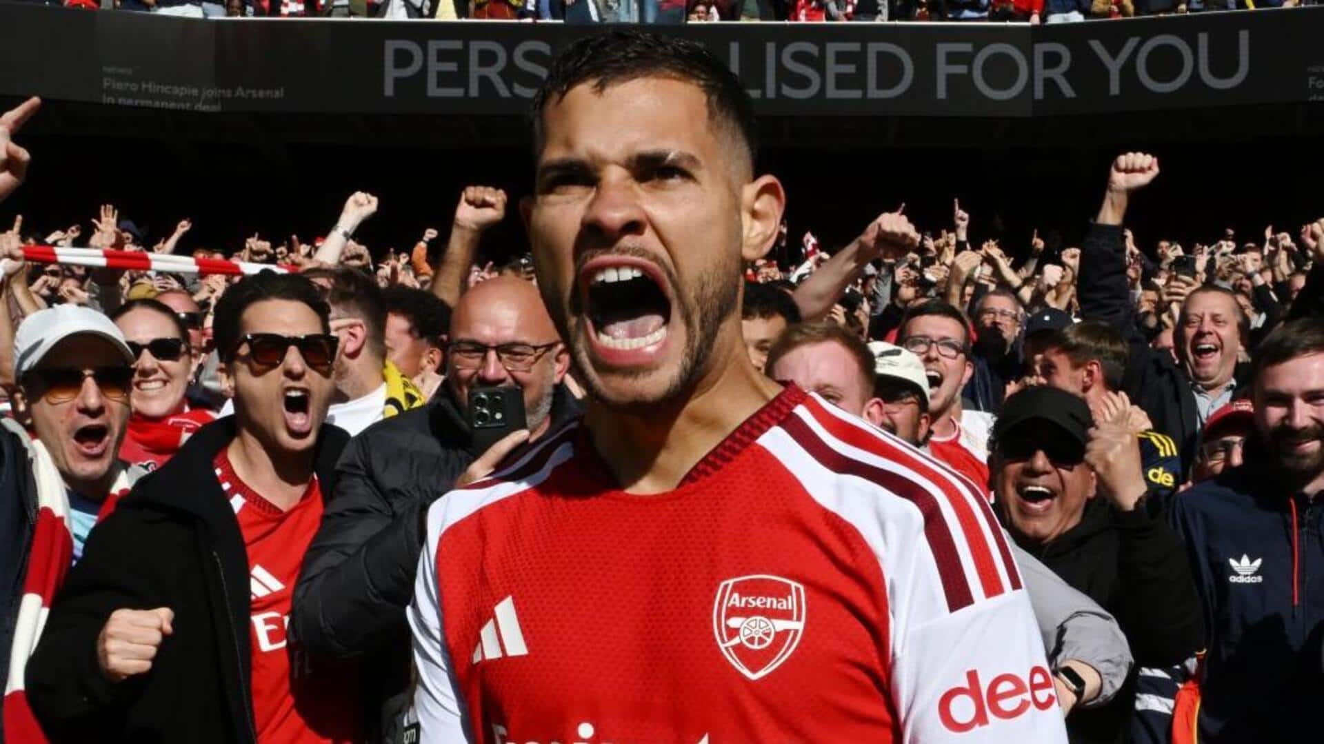 Premier League: Arsenal come from behind to beat Leeds United