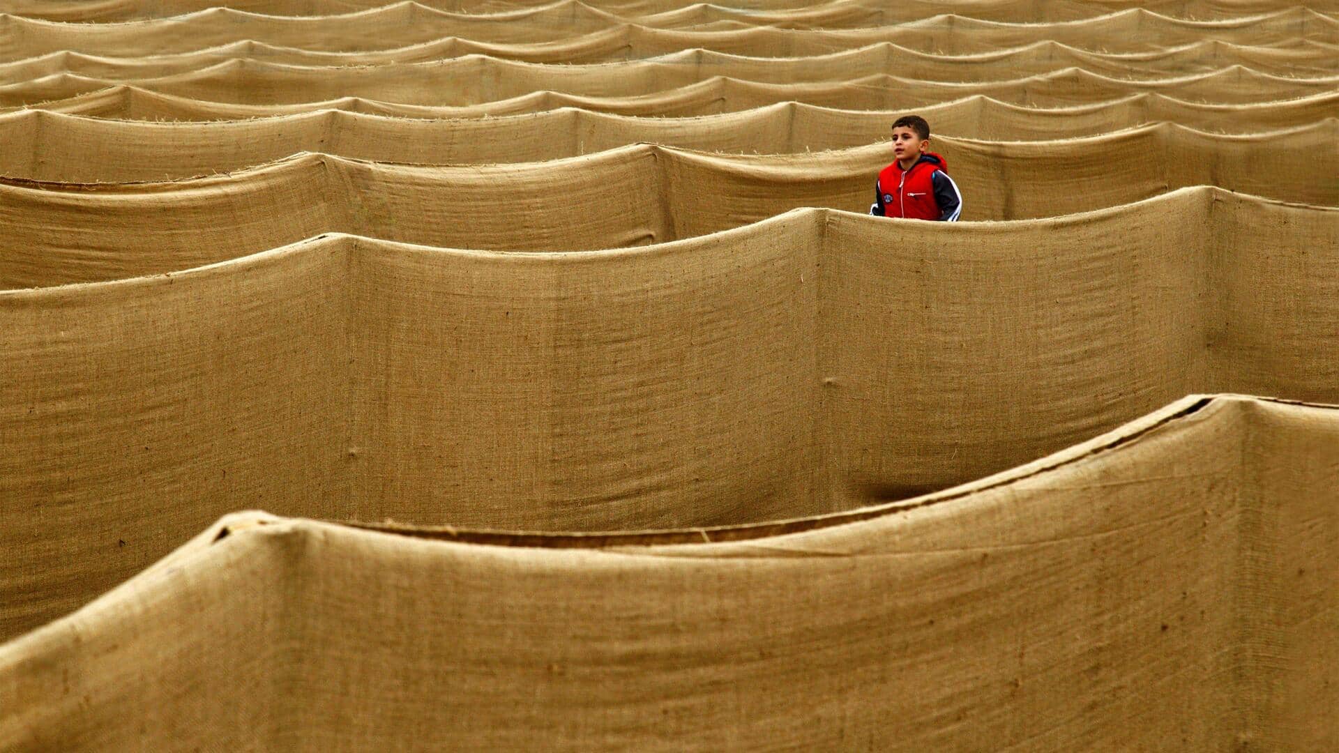 Indoor maze walking: This walk gives your body a workout