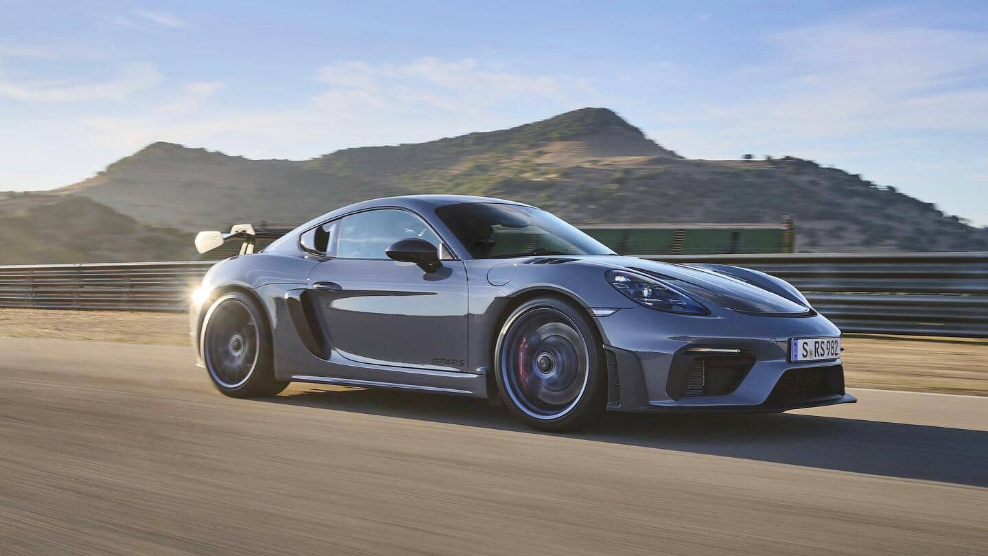 Porsche 718 Cayman GT4 RS: A look at top features