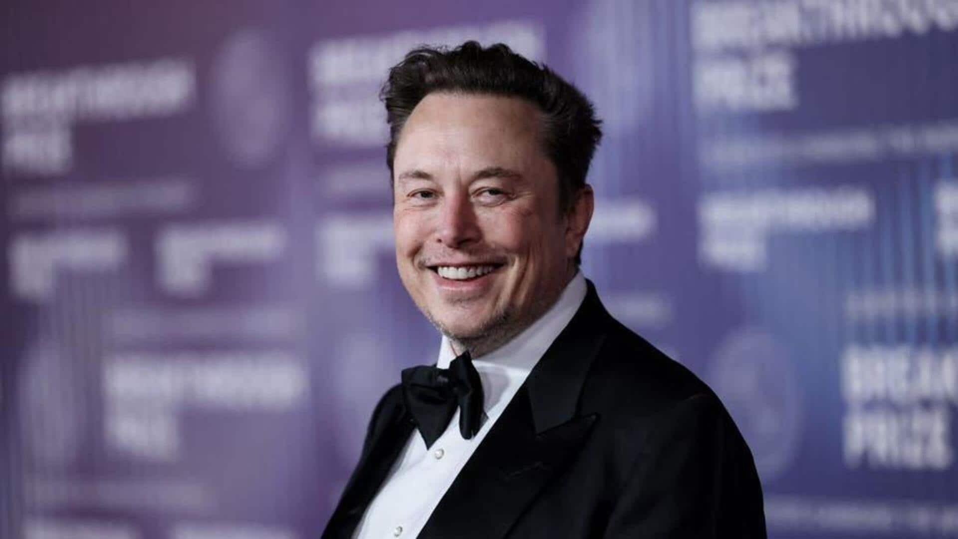 Elon Musk says he can slash US budget by $2T