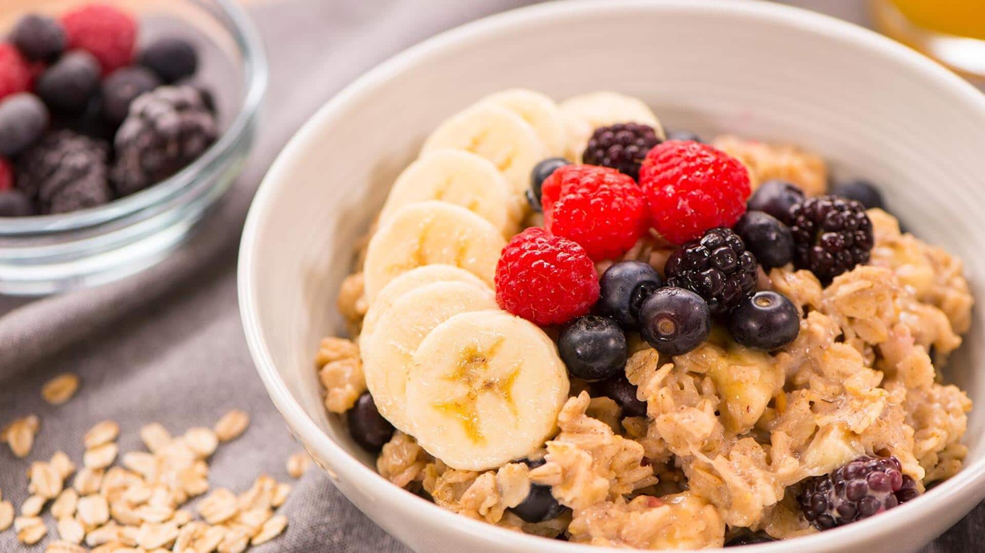 Try this quick berry oats breakfast