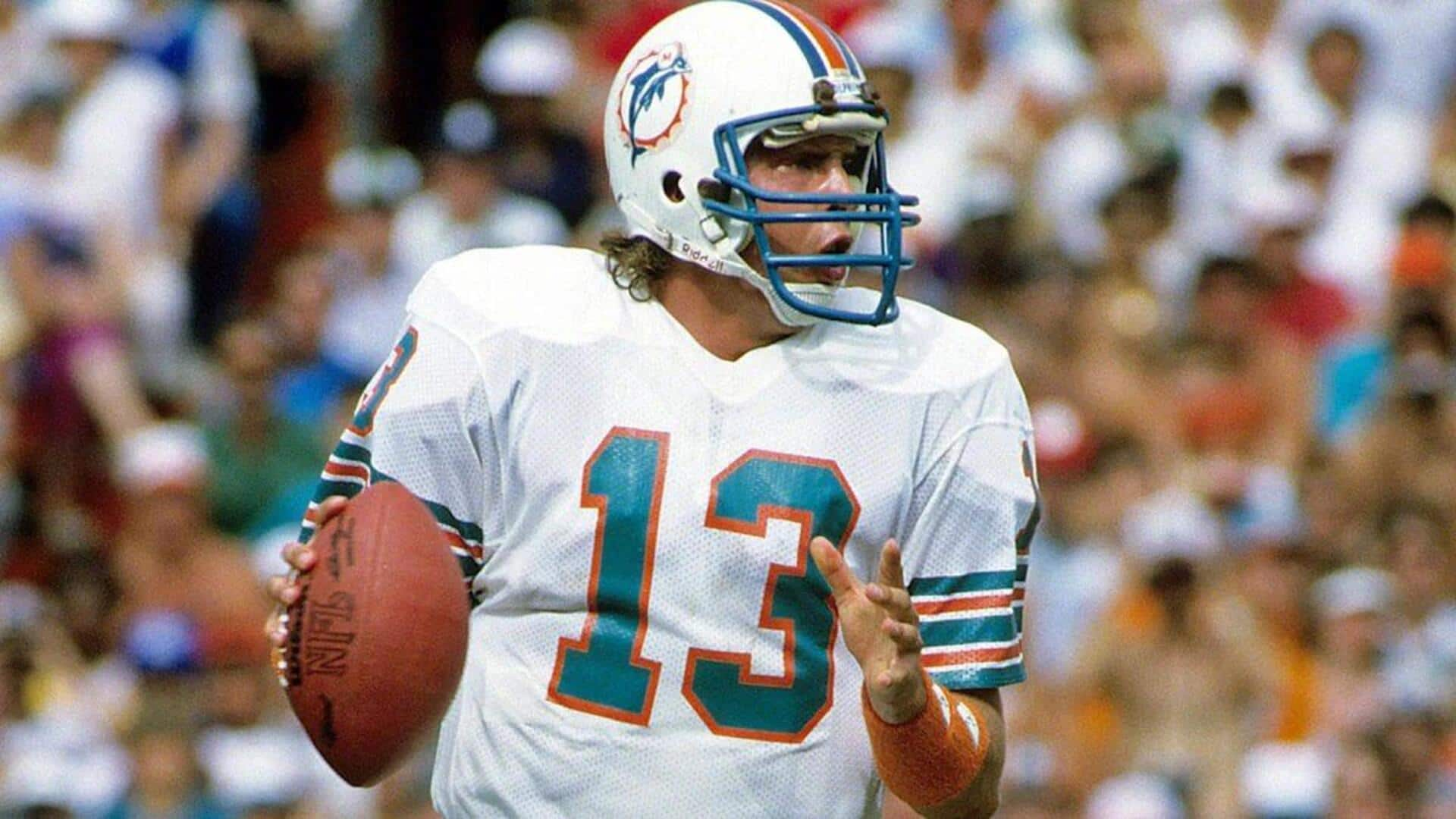 #ThisDayThatYear: Marino posts second-best single-game total yardage in NFL history