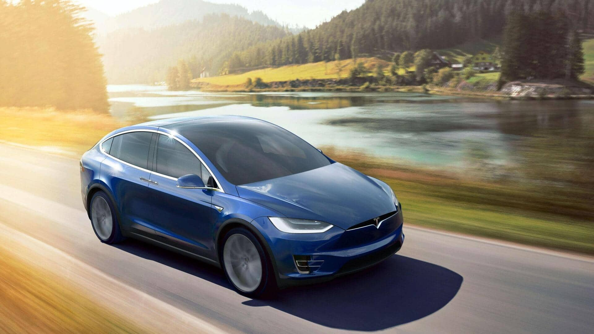 Tesla recalls 9,000 Model X SUVs over defective roof trim