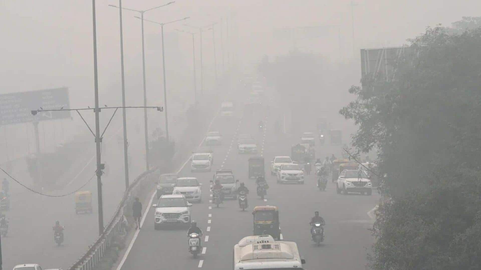 Delhi air quality turns 'severe' again; AQI crosses 400 mark  Delhi air quality turns 'severe' again; AQI crosses 400 mark
