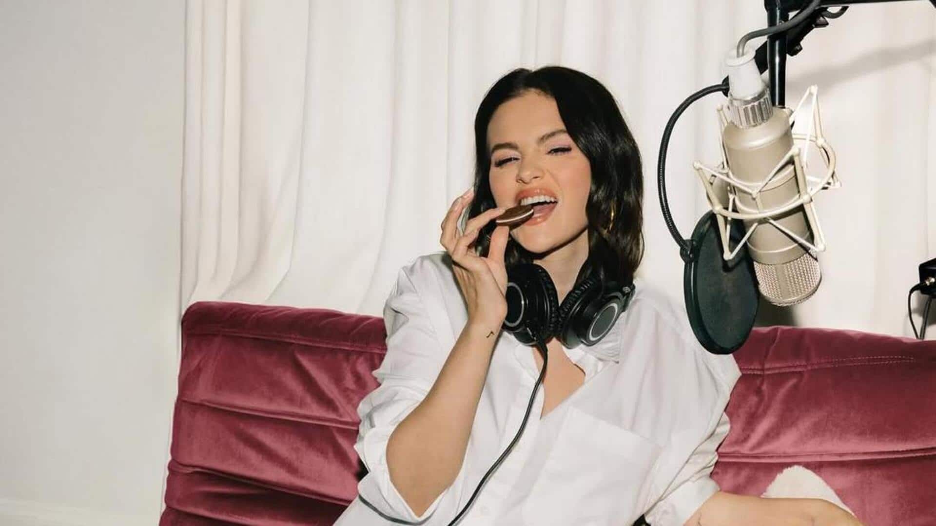 Selena Gomez turns cookie maker in new collab with Oreo Selena Gomez turns cookie maker in new collab with Oreo