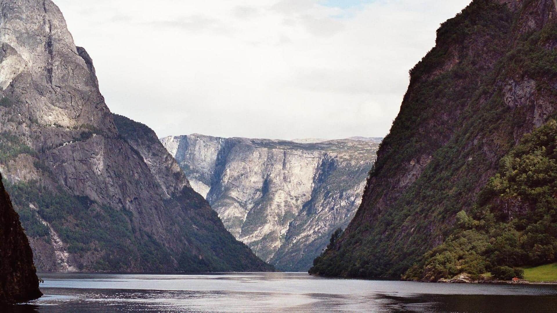 Explore the majestic Norwegian fjords: A travel guide