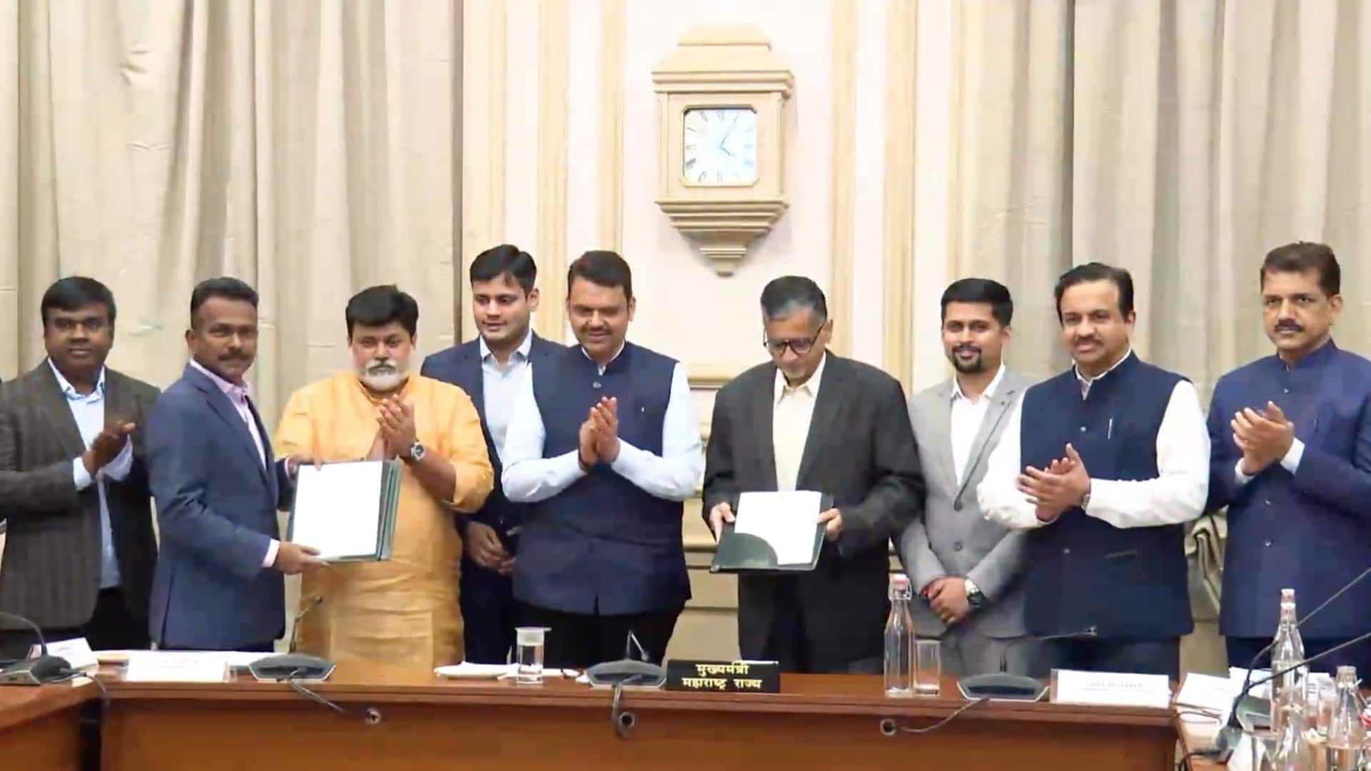 Maharashtra inks ₹34,000cr investment deals, to generate 33,000+ jobs Maharashtra inks ₹34,000cr investment deals, to generate 33,000+ jobs