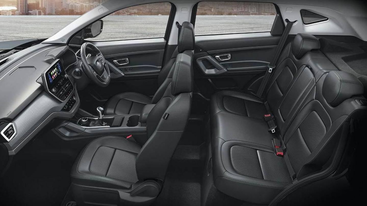 The vehicle offers a panoramic sunroof and six airbags The vehicle offers a panoramic sunroof and six airbags