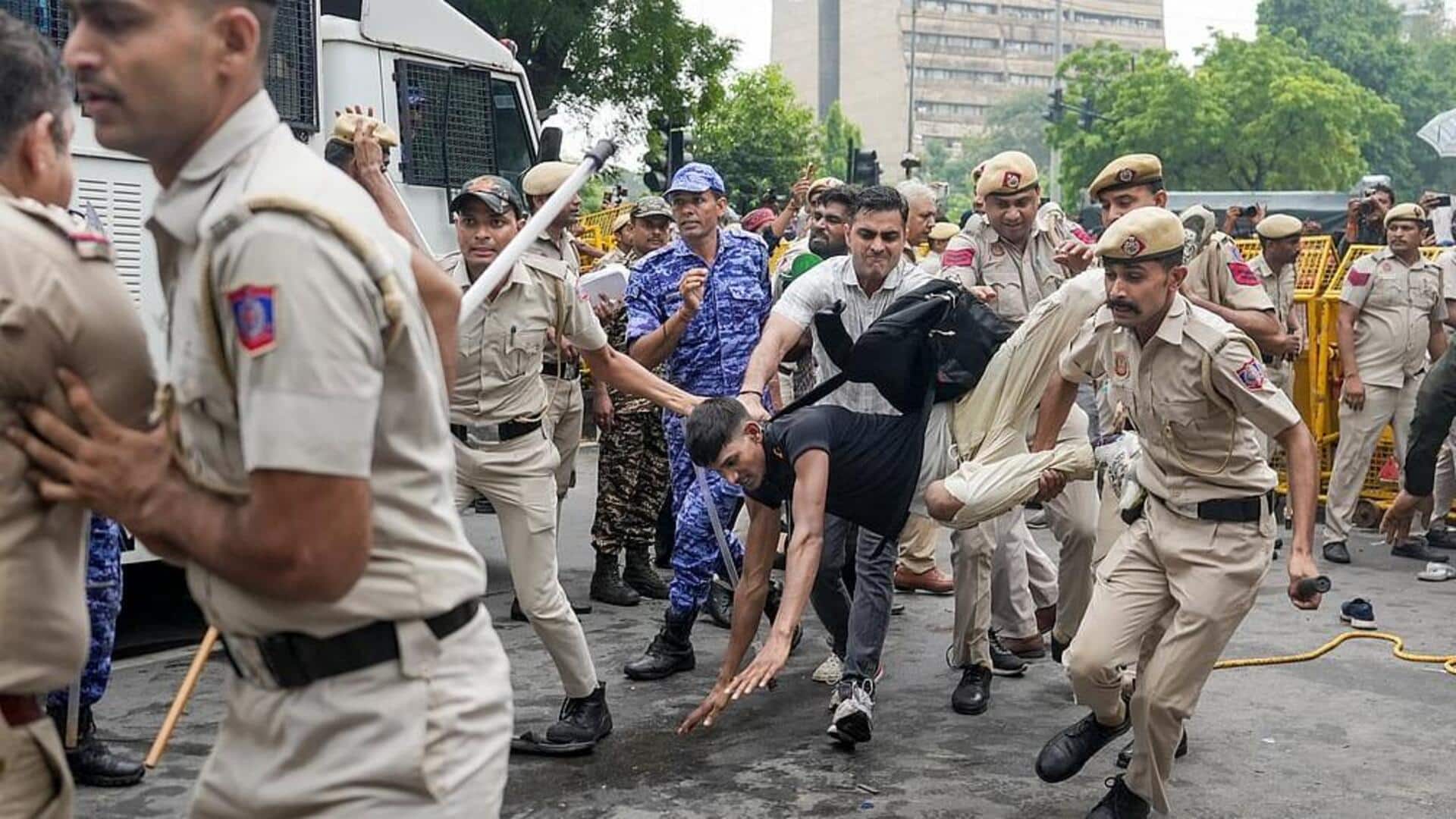 Rights commission takes suo motu cognizance of Delhi Police excesses 
