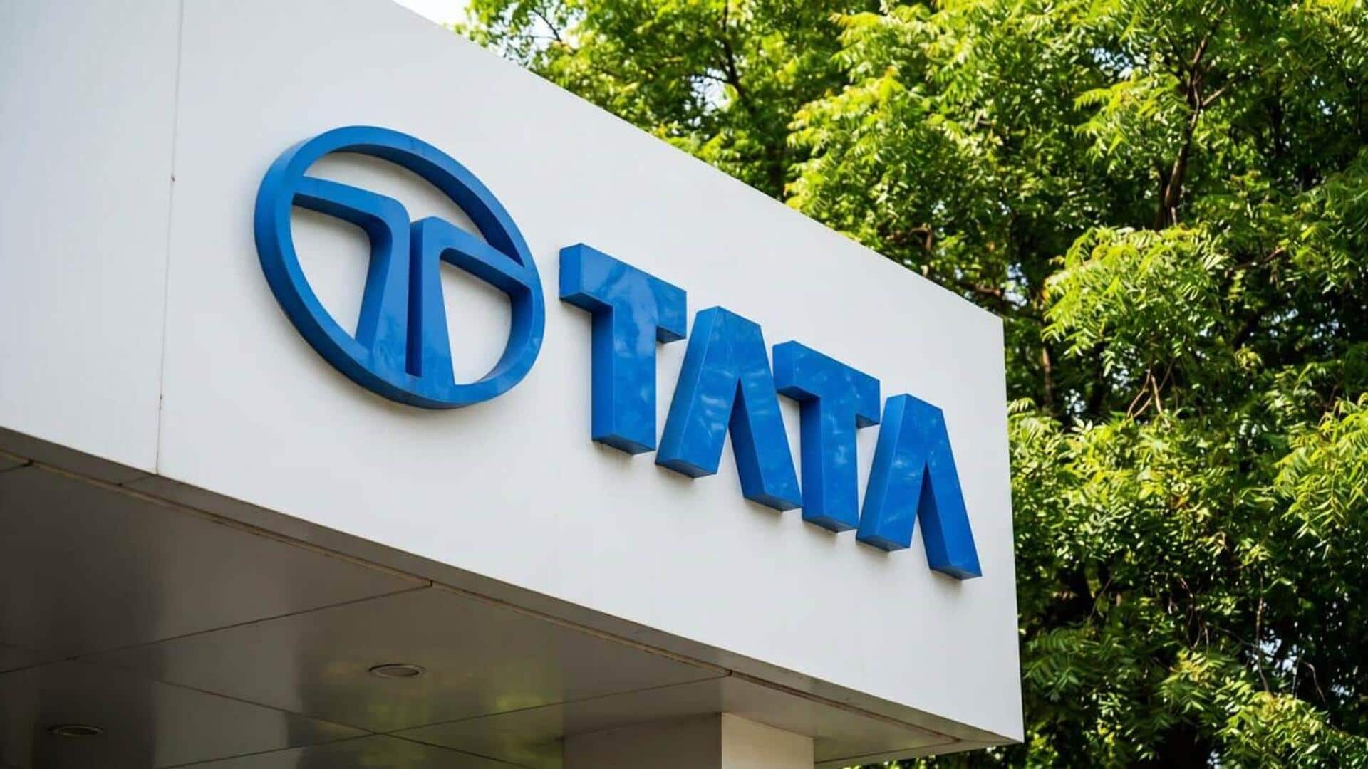 Shapoorji Group chairperson backs listing of Tata Sons