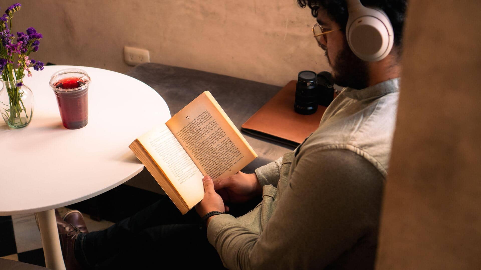 How reading quietly can boost your creativity