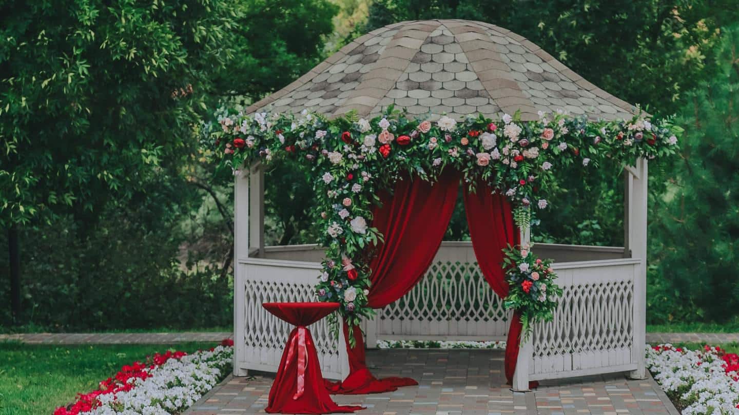 Here's how to have a stress-free summer wedding