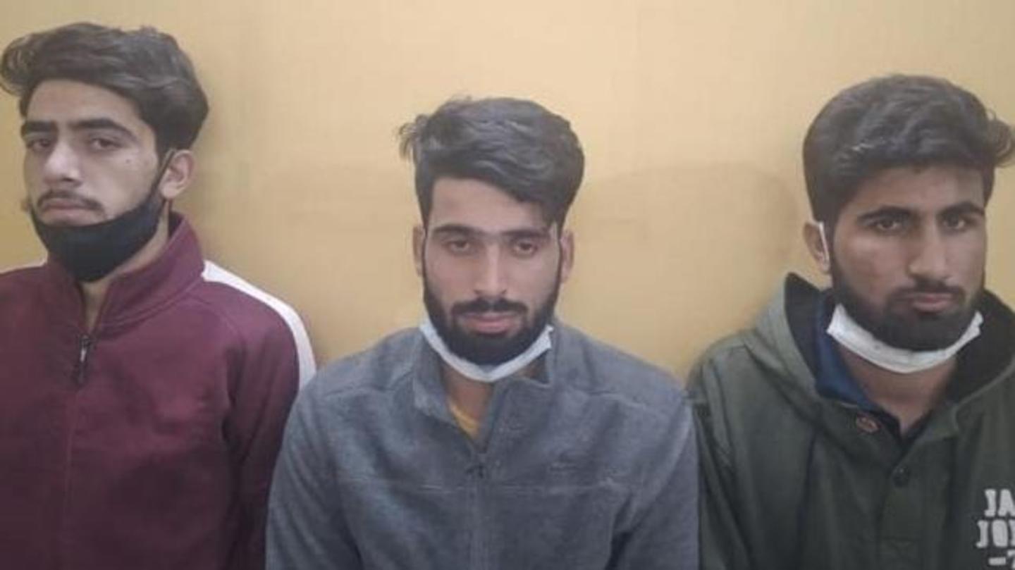 3 Kashmiri students booked in Agra 3 Kashmiri students booked in Agra