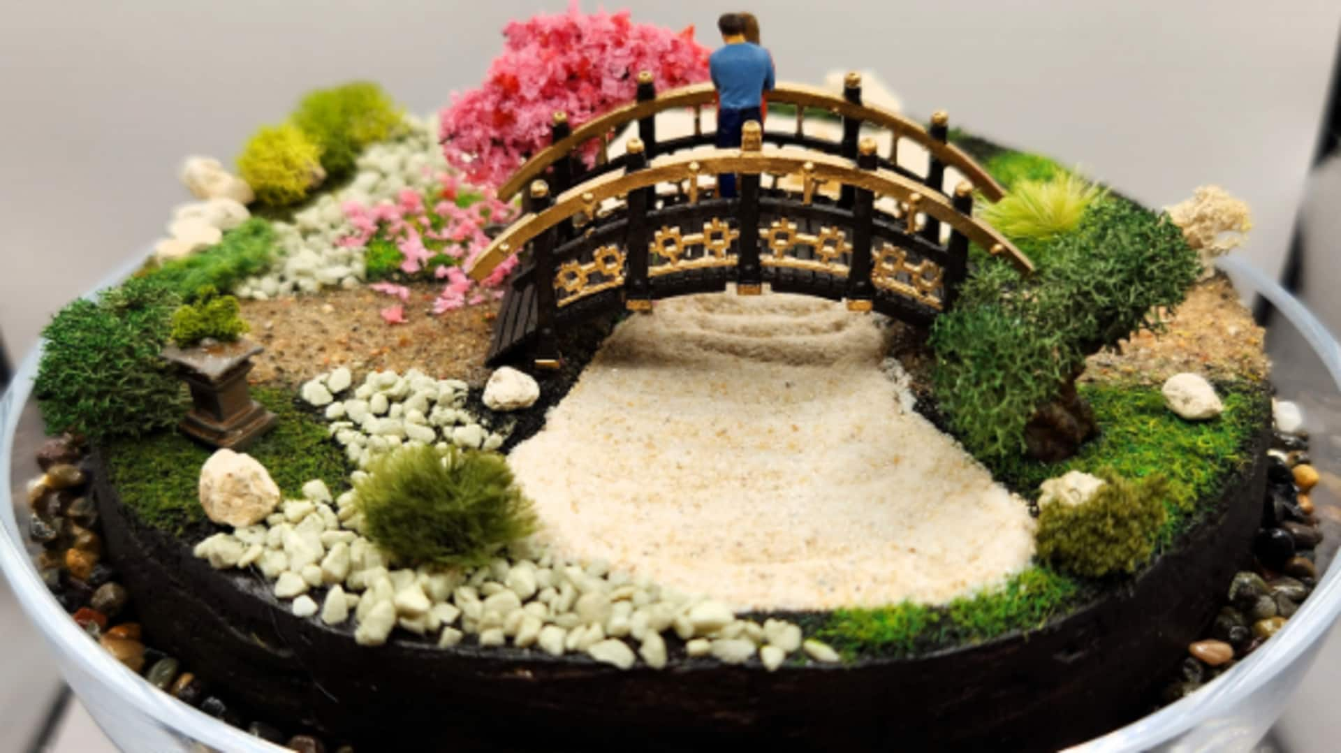 Creating your own desktop zen garden