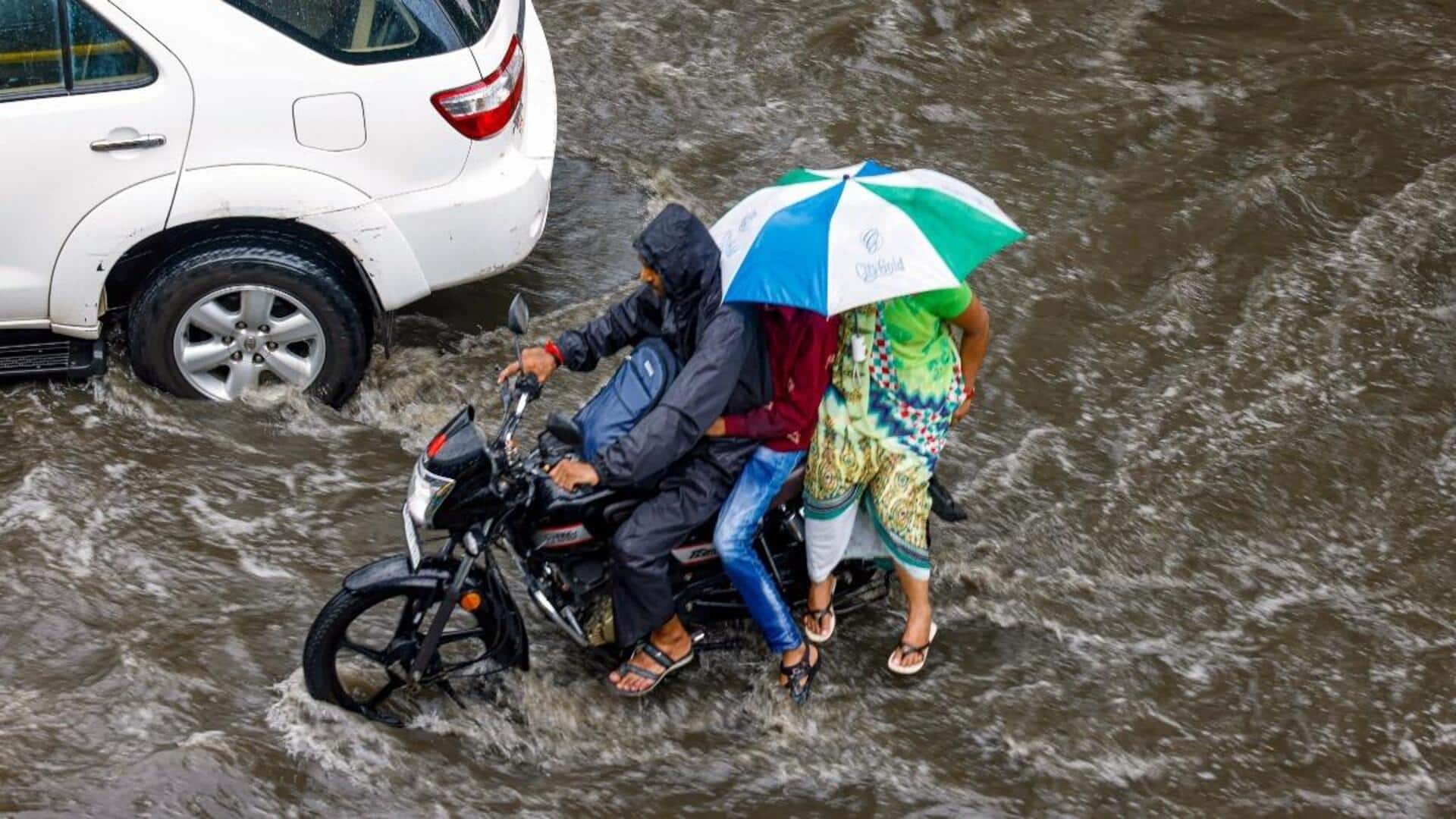 IMD issues heavy rainfall warning for Gujarat, Maharashtra