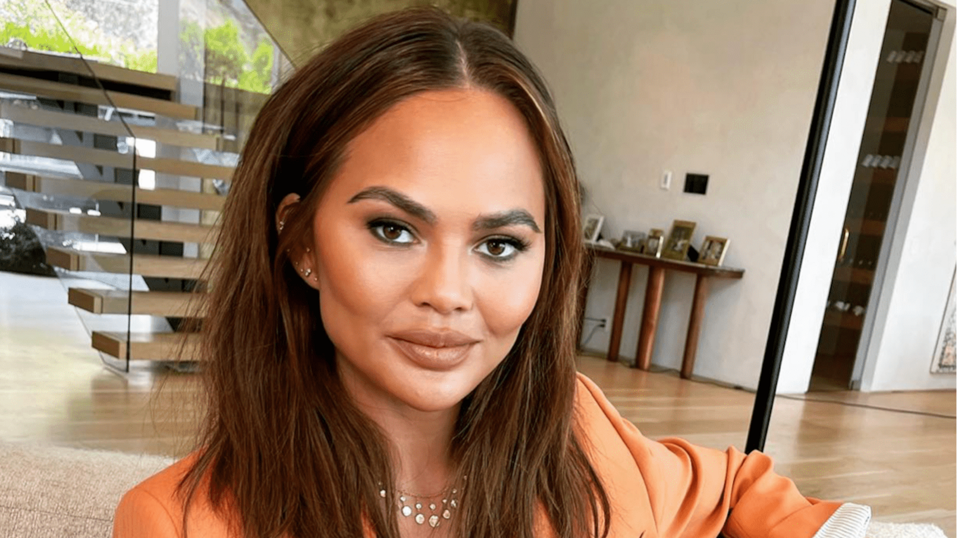 For that fun look, try these wavy long bob hairstyles