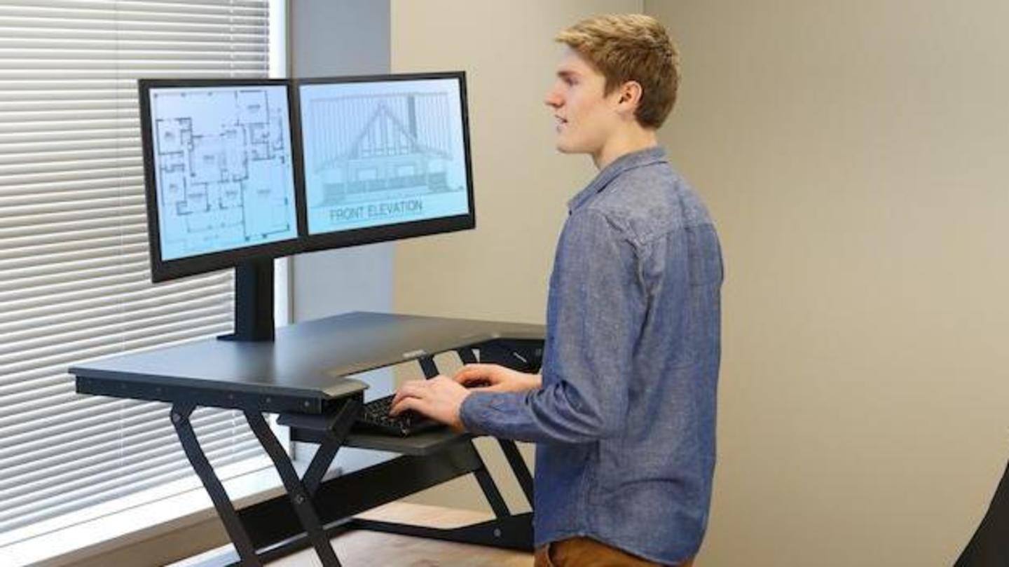 #HealthBytes: Top reasons why standing desk is good for you