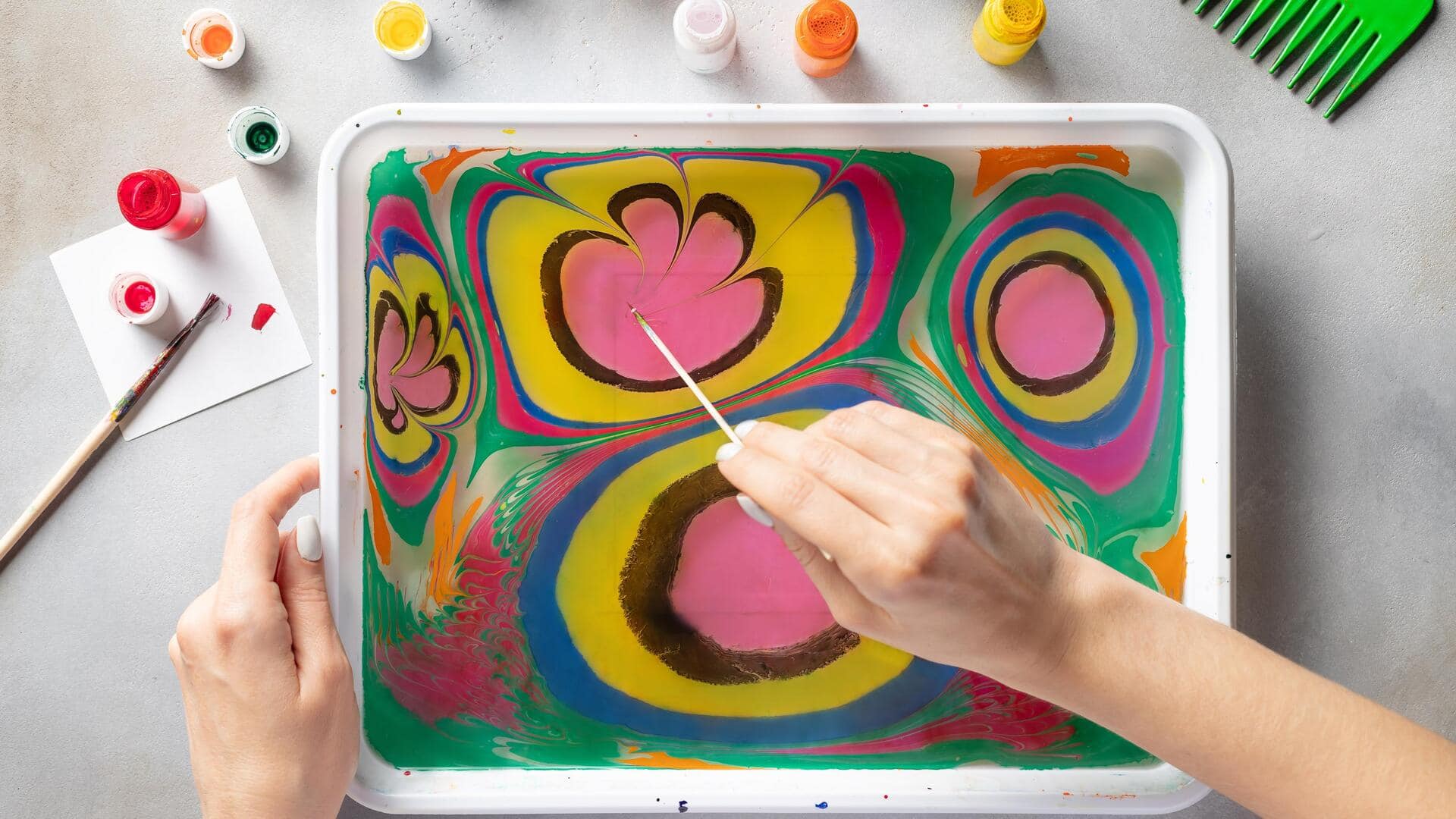 Refresh your mind with DIY paper marbling