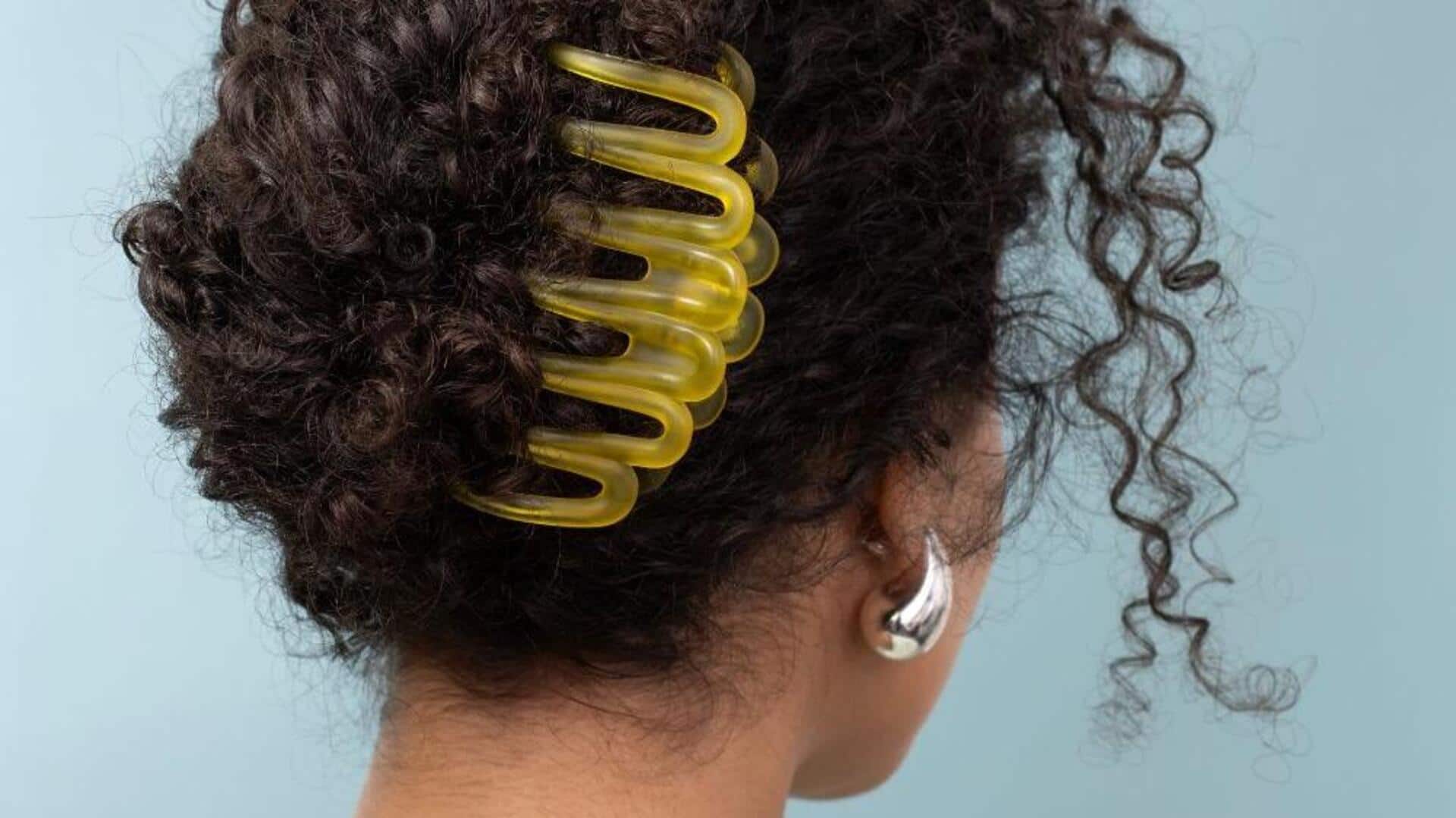 Stylish accessories for wavy hair: A list