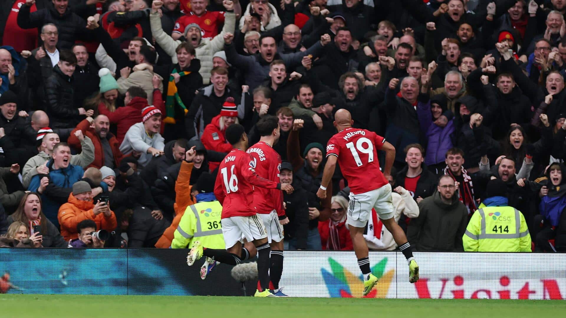 Premier League, Manchester United down rivals Manchester City 2-0: Stats