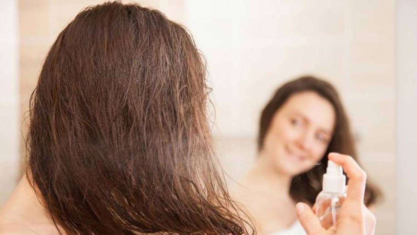 Dry shampoo absorbs oil and adds volume to hair Dry shampoo absorbs oil and adds volume to hair