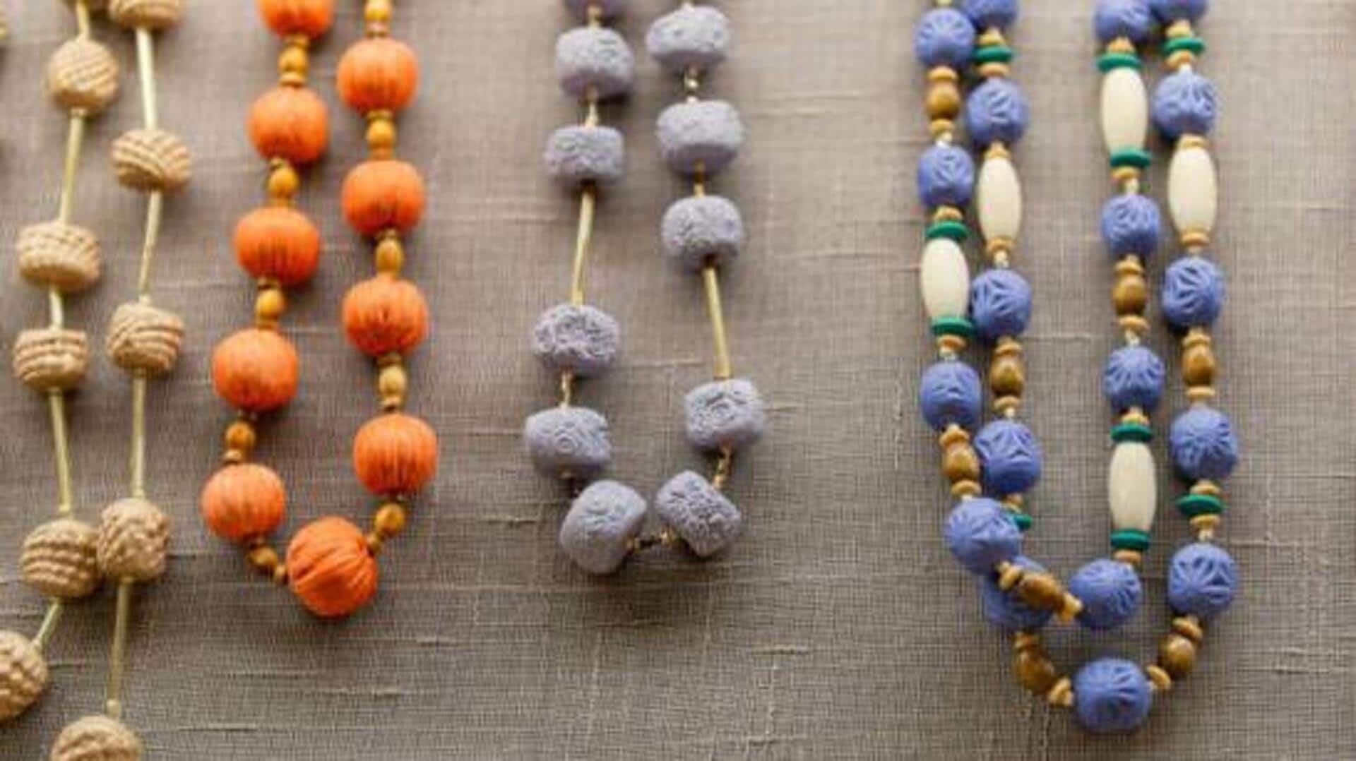 How to make clay bead jewelry