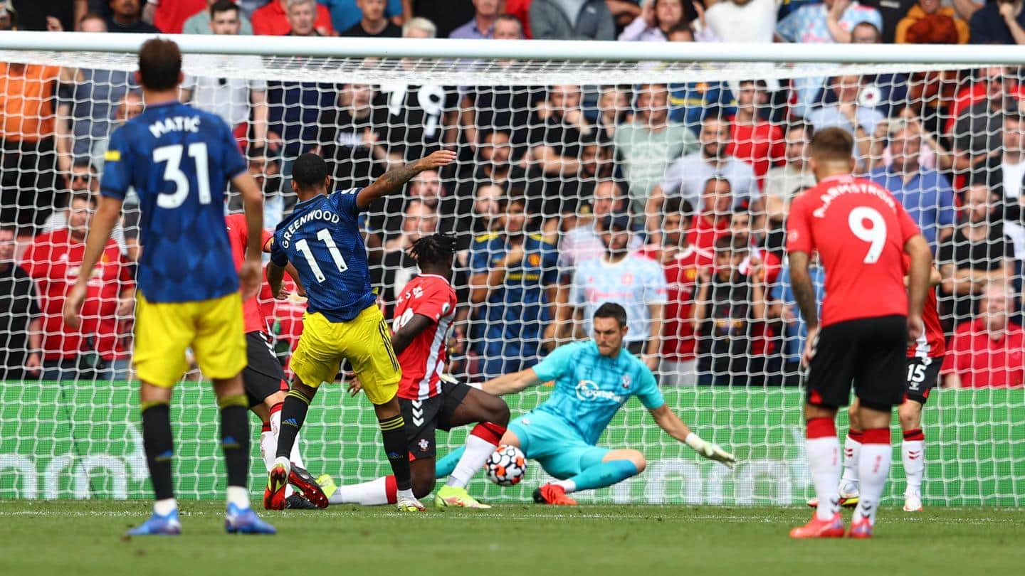 Premier League: Manchester United held to 1-1 draw by Southampton