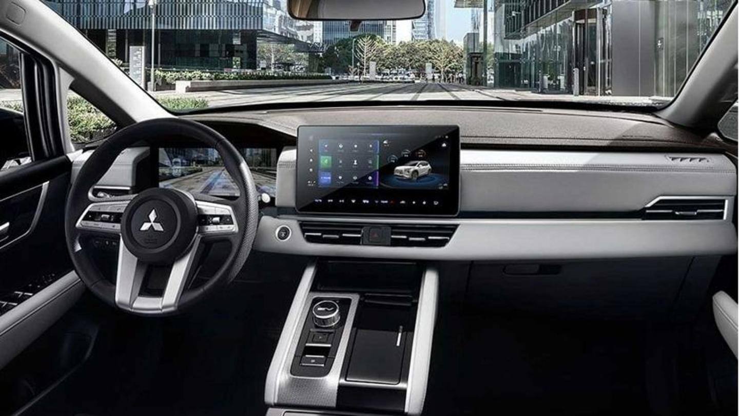 The vehicle gets AR navigation and a multifunctional steering wheel The vehicle gets AR navigation and a multifunctional steering wheel
