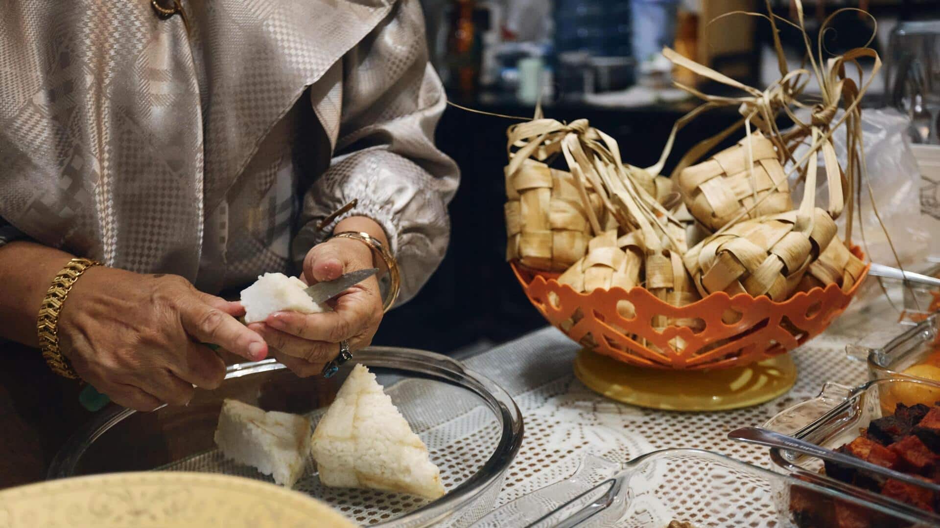 Suman: A delicious Filipino rice cake you must taste