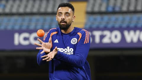 'Match-winner': Morne Morkel backs Varun Chakravarthy despite his expensive spells