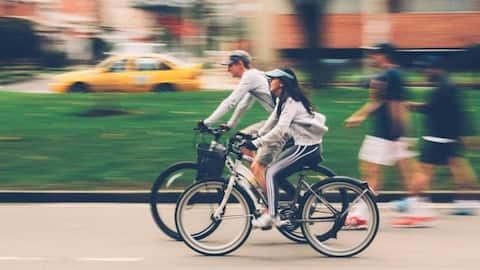 Bike commuting lowers early death risk by 47%, study reveals