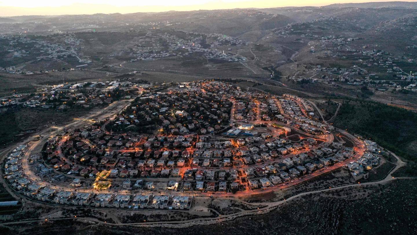 Why are Israeli settlements a concern? Why are Israeli settlements a concern?