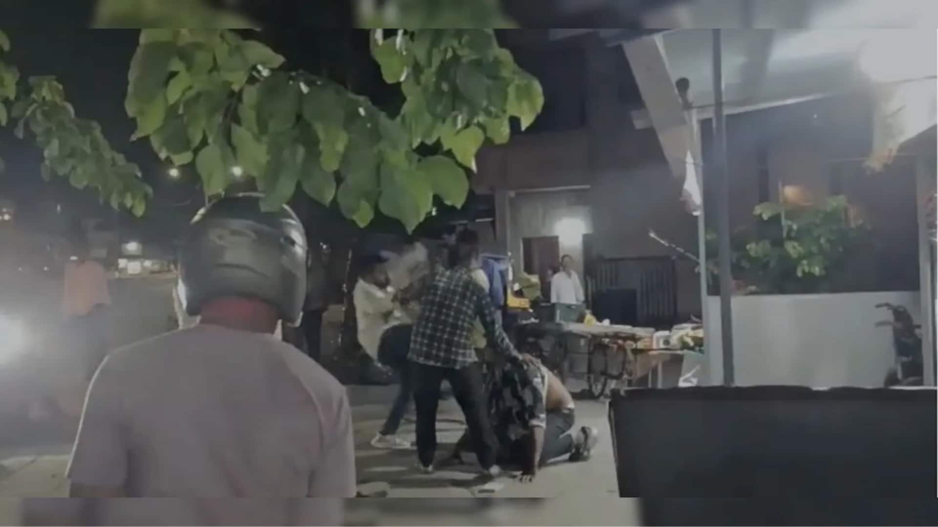 Nagpur: Traffic cop assaulted by group of bikers Nagpur: Traffic cop assaulted by group of bikers