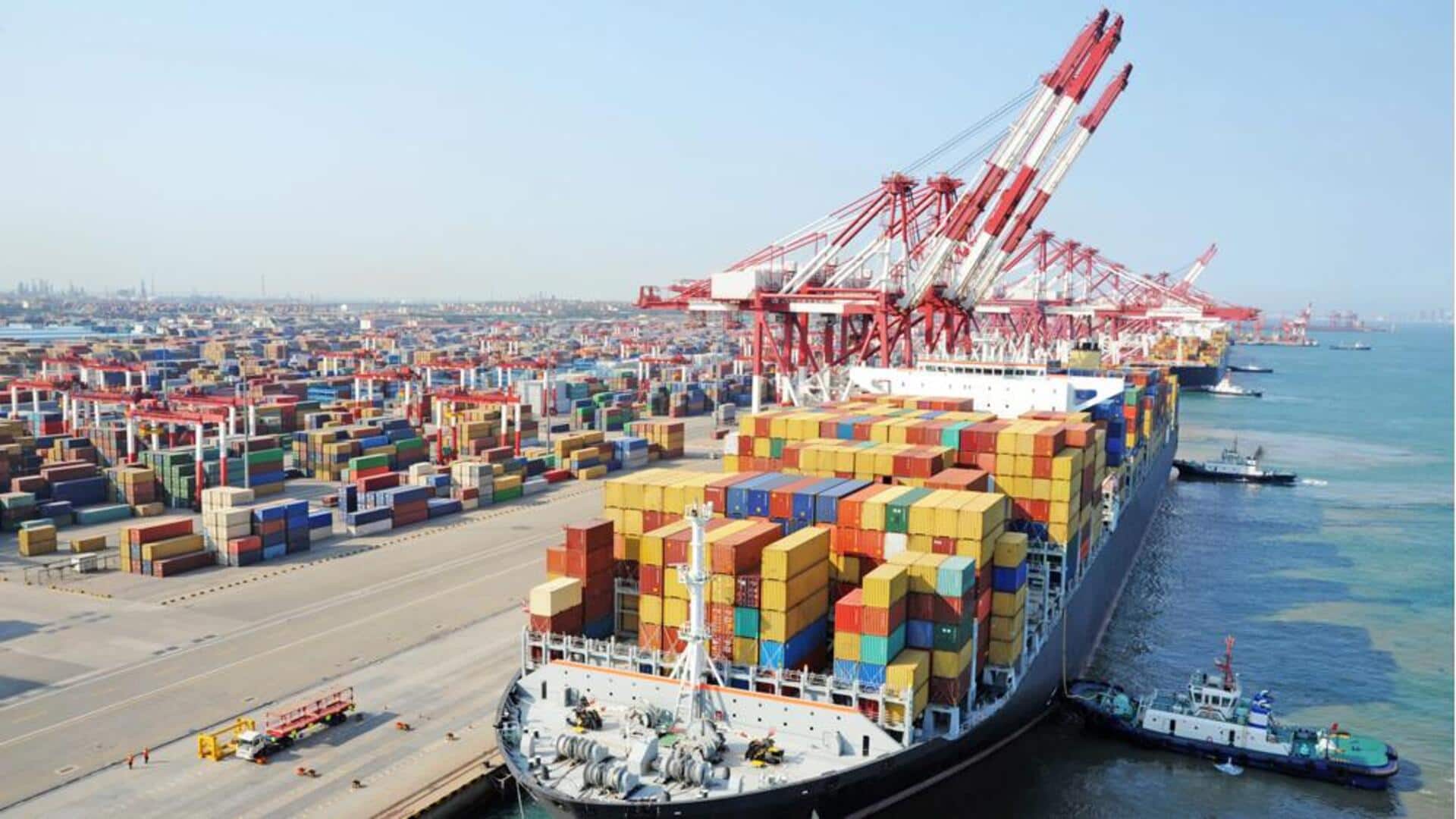 Trade in November: Exports dip by 2.83%, imports down 4.33%