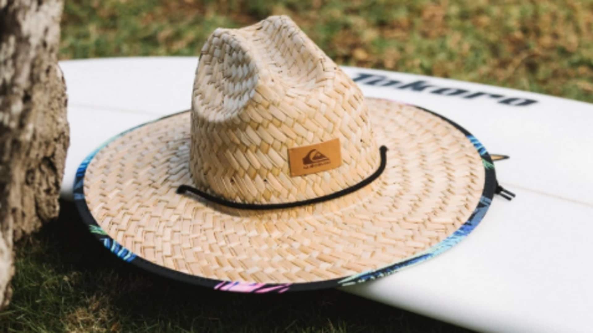 5 styles that complement straw hats