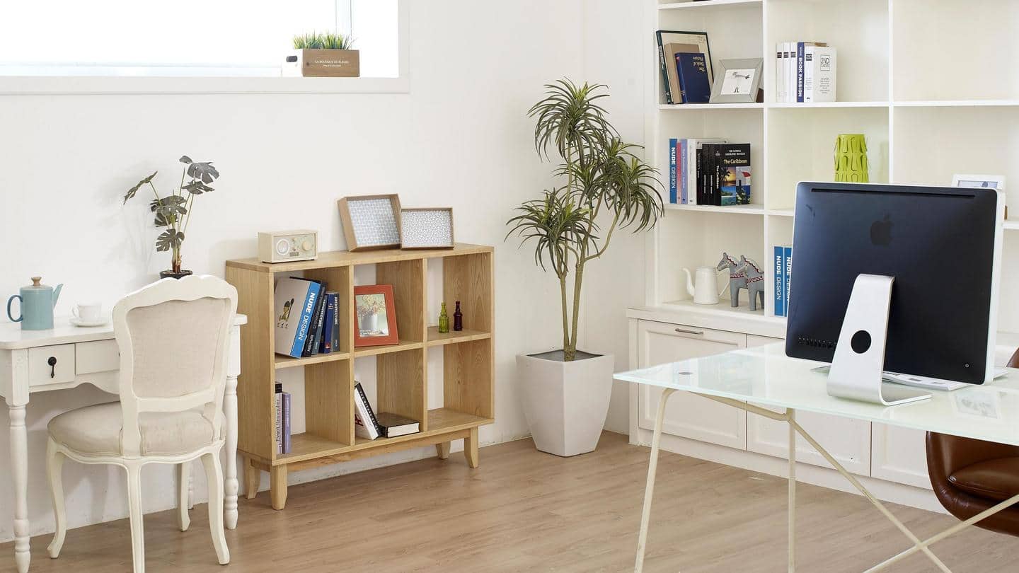 Here's how you can decorate your study room