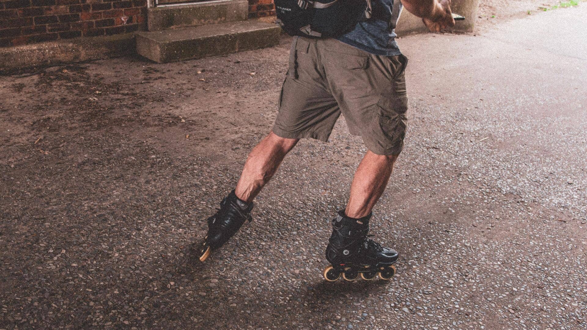 Swimming v/s rollerblading: Which gives your heart a better workout?