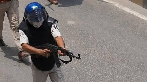 Bihar cop who fired AK-47 at protesters didn't have permission 