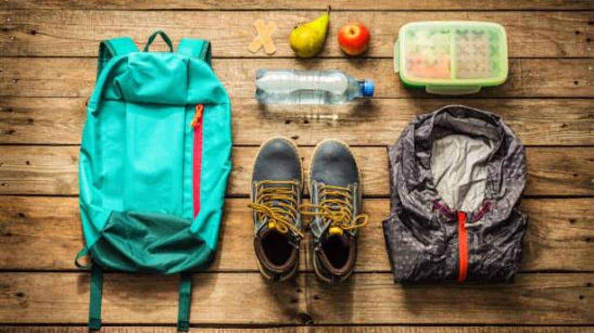 5 things every mountain trekker should pack 