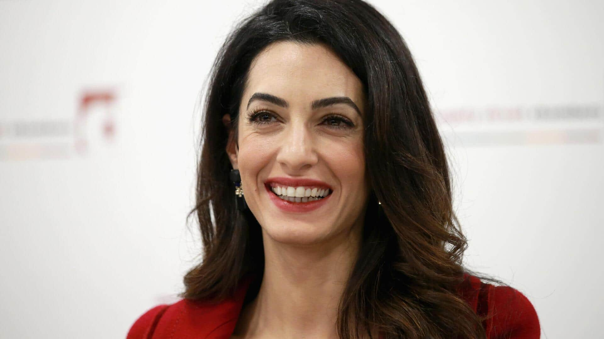 Mediterranean breeze fashion inspired by Amal Clooney