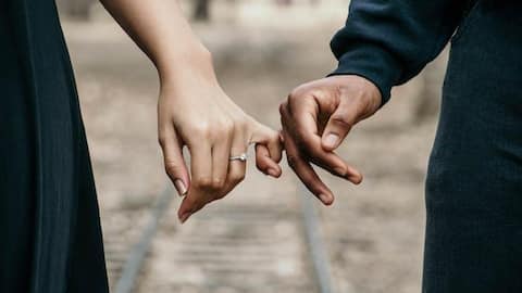 Promise Day: 6 promises to keep relationships healthy and consistent 