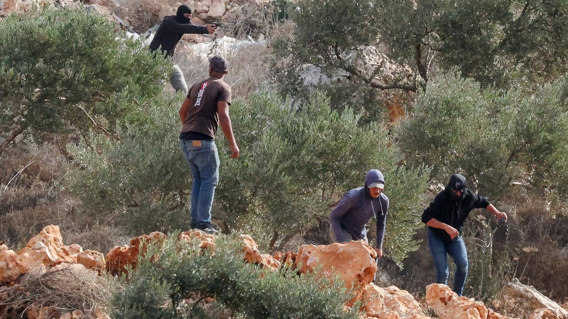 Israeli settlers attack European diplomats in West Bank