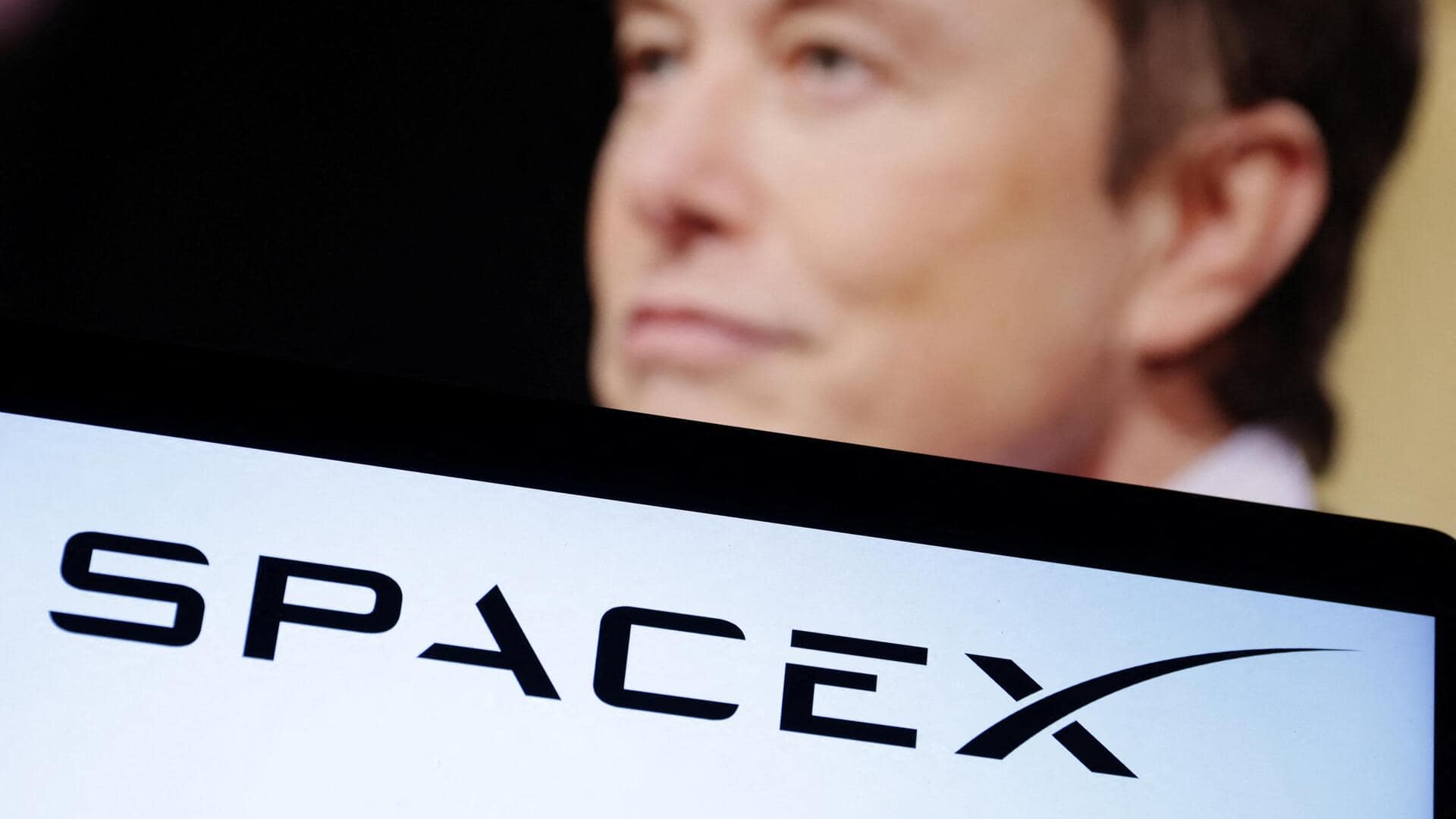 Musk denies SpaceX is raising funds at $800B valuation