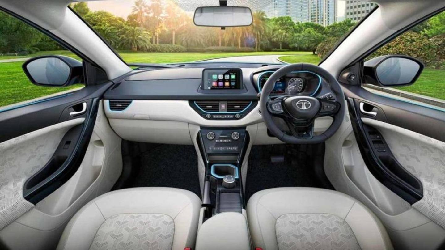 The vehicle offers a 7.0-inch infotainment system The vehicle offers a 7.0-inch infotainment system