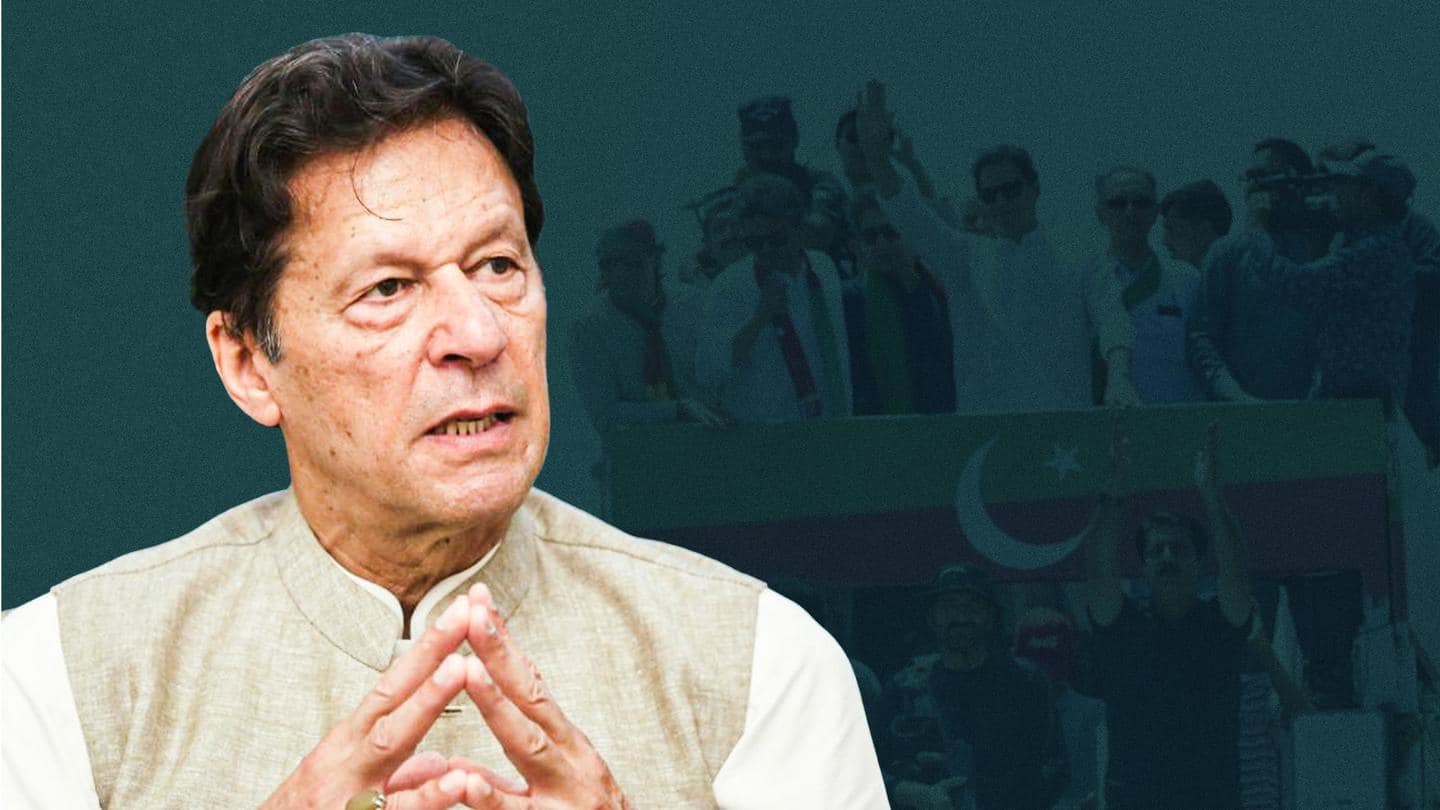 Pakistan on toes as Imran Khan leads march to Islamabad