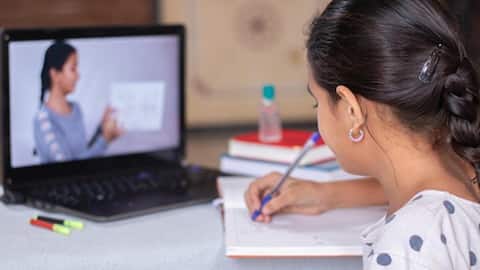 Online teachers, these AI tools can really simplify your work