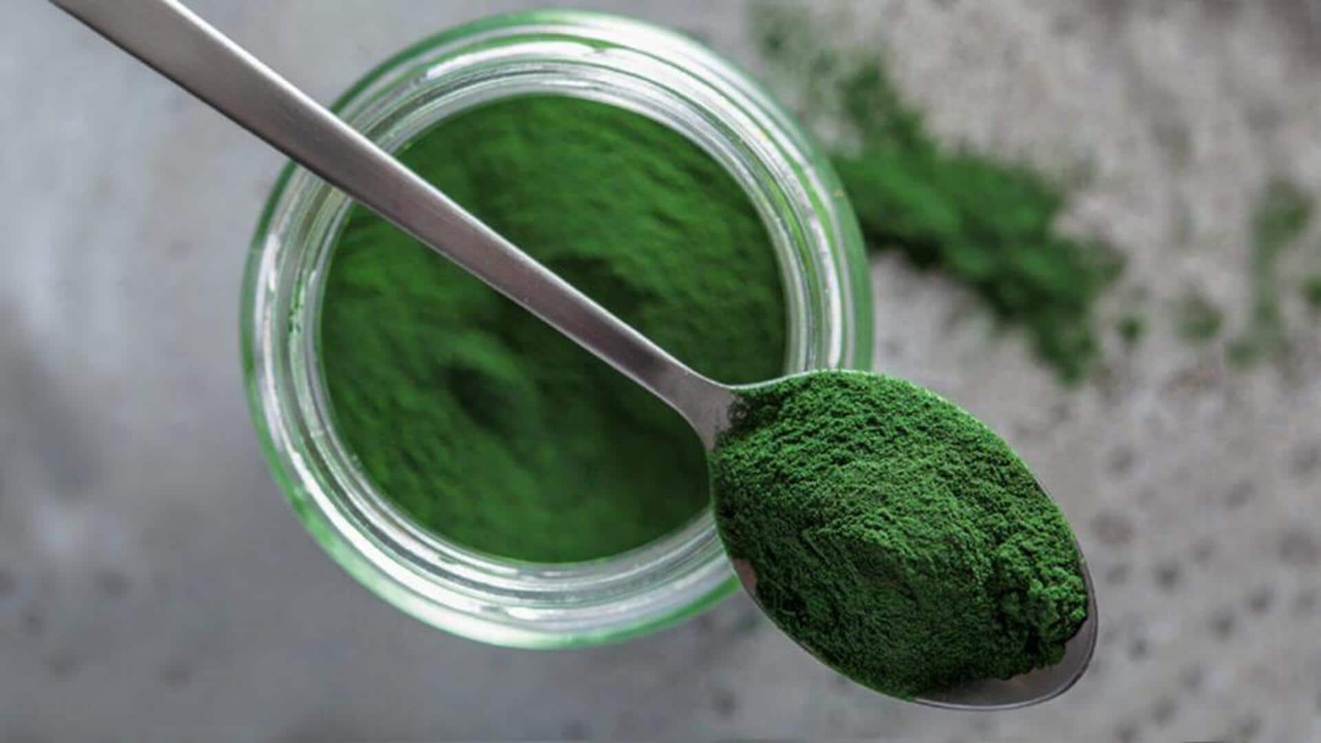 Spirulina vs. wheatgrass: The ultimate comparison