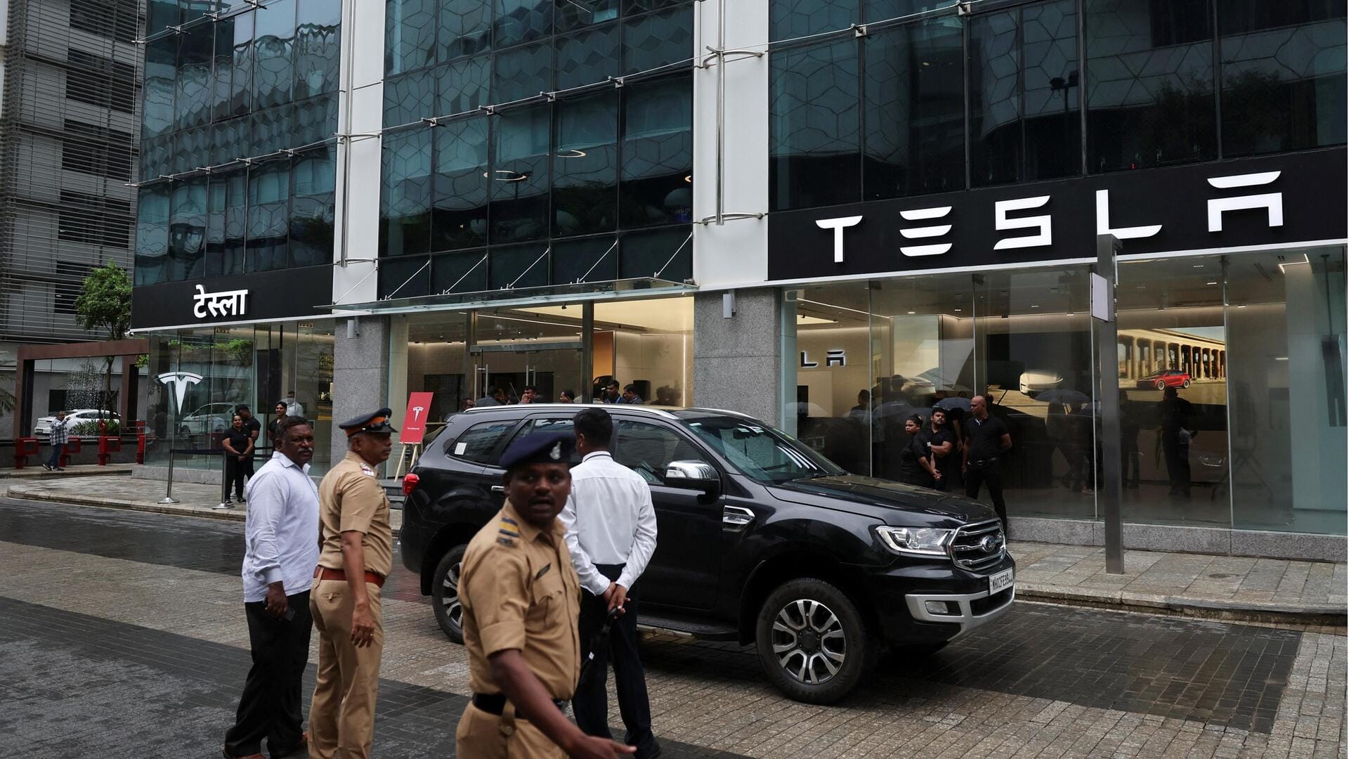 After Mumbai debut, Tesla to open showroom in Delhi's Aerocity After Mumbai debut, Tesla to open showroom in Delhi's Aerocity