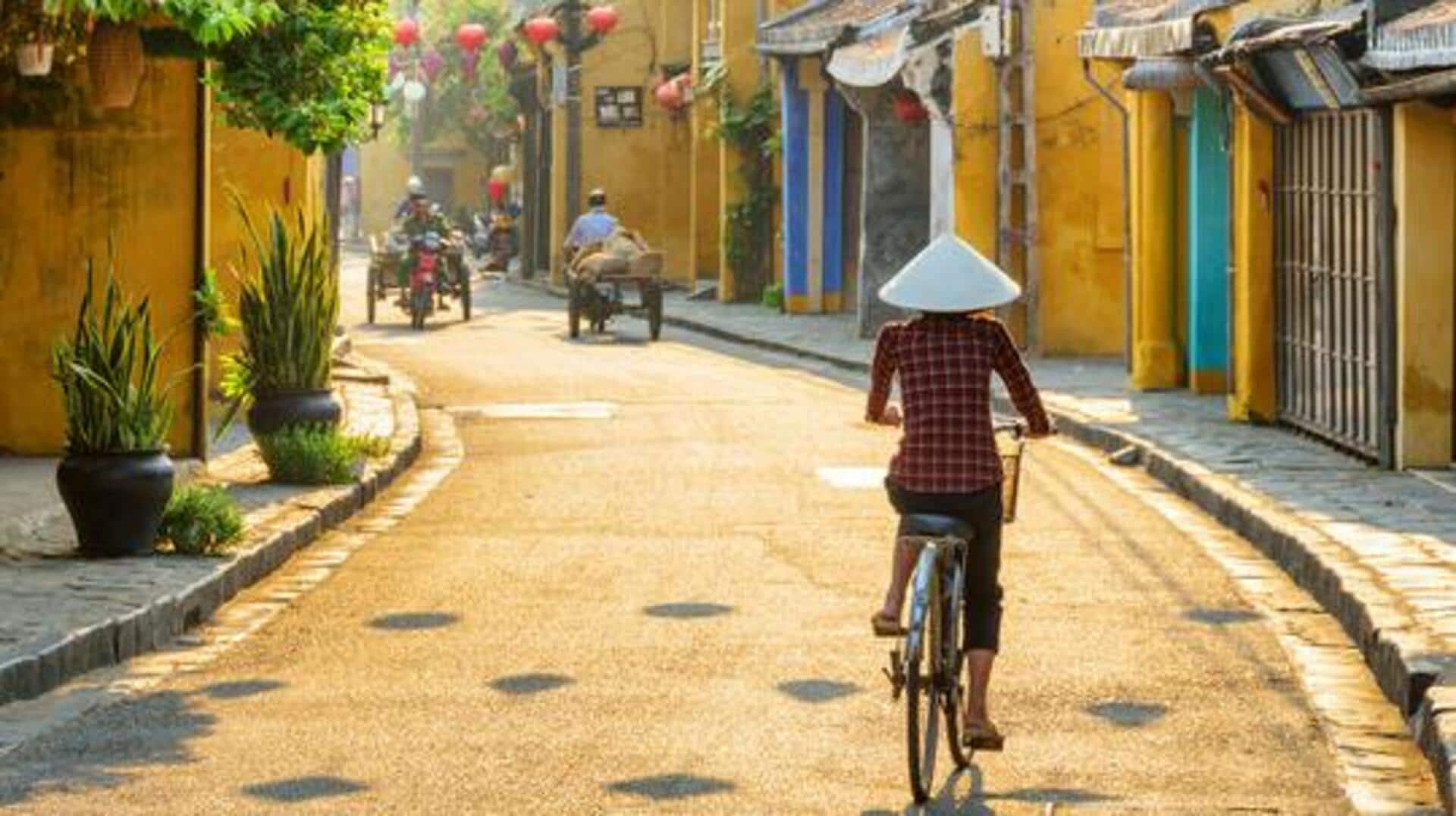 Peaceful alleys in Vietnam worth visiting Peaceful alleys in Vietnam worth visiting